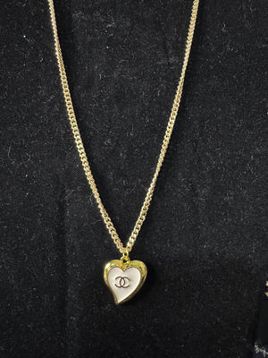 Handcrafted Designer Necklace – Zipper Pull Heart Style