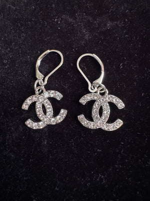Elegant Silver Zipper Pull Earrings – Handmade Luxury Jewelry