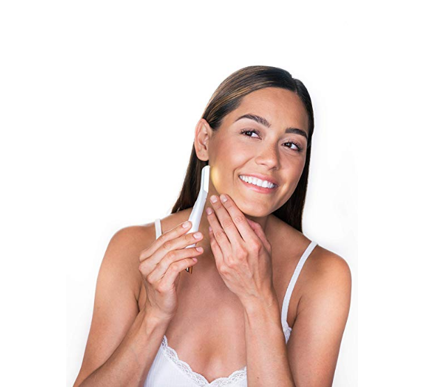 Finishing Touch Flawless Dermaplane Hair Remover Lighted Facial Exfoliator - MomProStore
