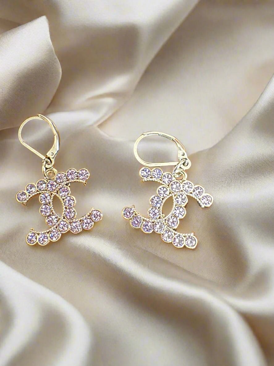 Luxury Handmade Zipper Pull Earrings – Light Purple Stones | Customizable Design