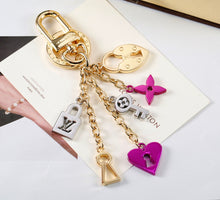 Load image into Gallery viewer, Unforgettable Gift 18k Gold-Plated Stainless Steel Keychain &amp; Bag Charm