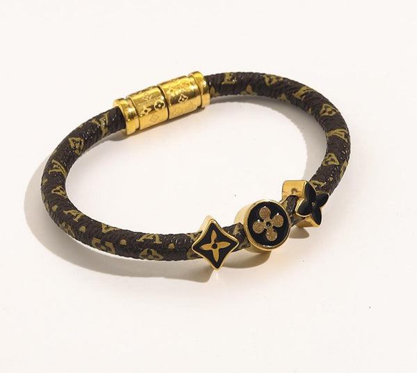 ✨ 18k Gold Plated Stainless Steel & Leather Jewelry Bracelet