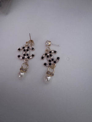 Handmade Black & Gold Earrings – Custom Zipper Pull Design