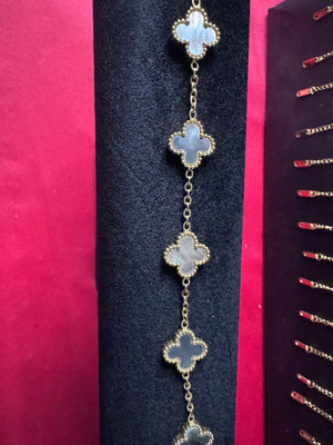 Luxury Clover Bracelet – 18K Gold Plated | Waterproof & Tarnish-Free