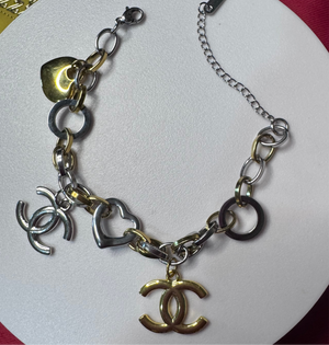 Handmade Stainless Steel Bracelet – Zipper Pull Charm Style