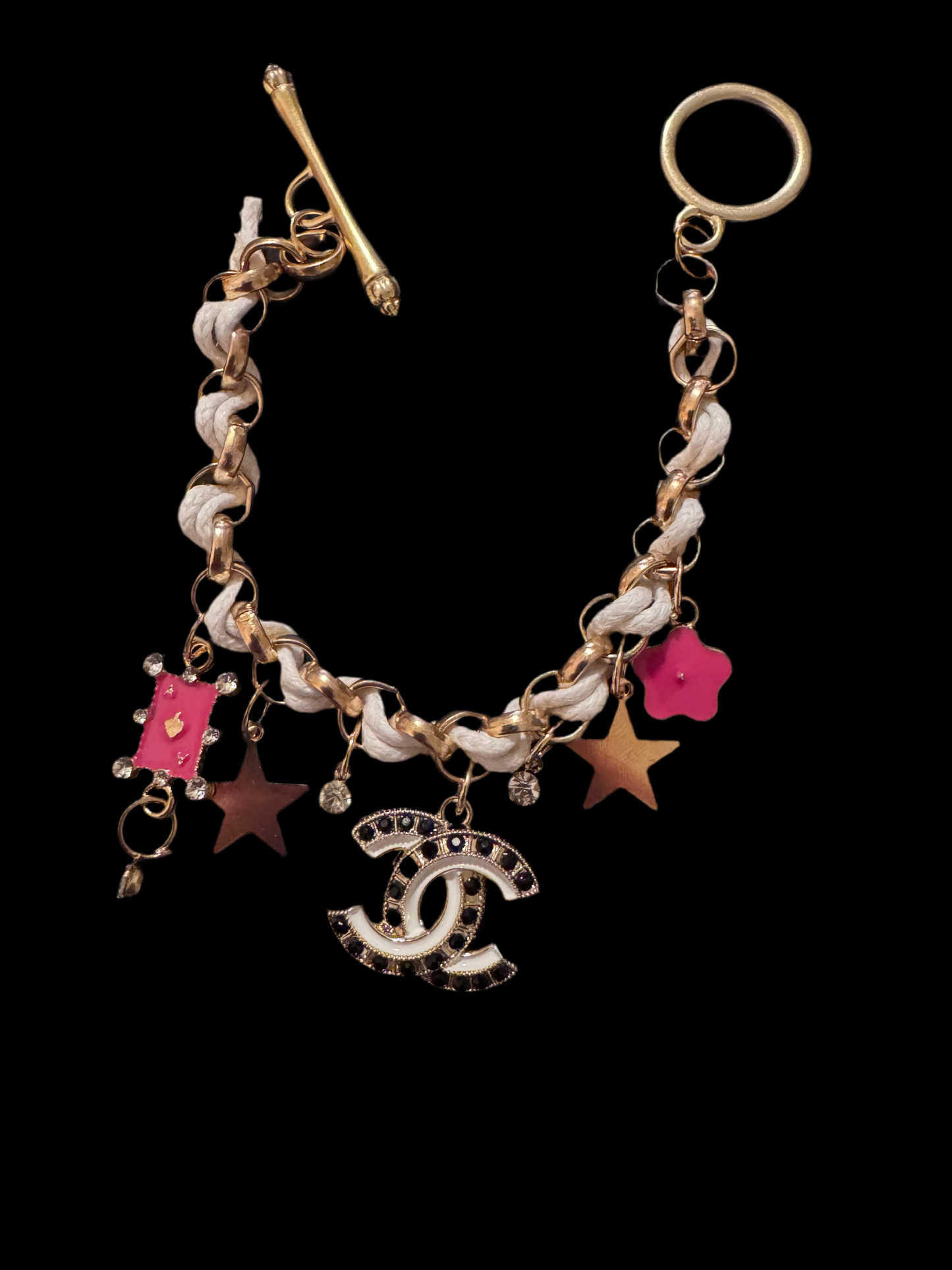 Handmade Luxury Adjustable Bracelet with Designer Zipper Pull Charm – 18K Gold Plated