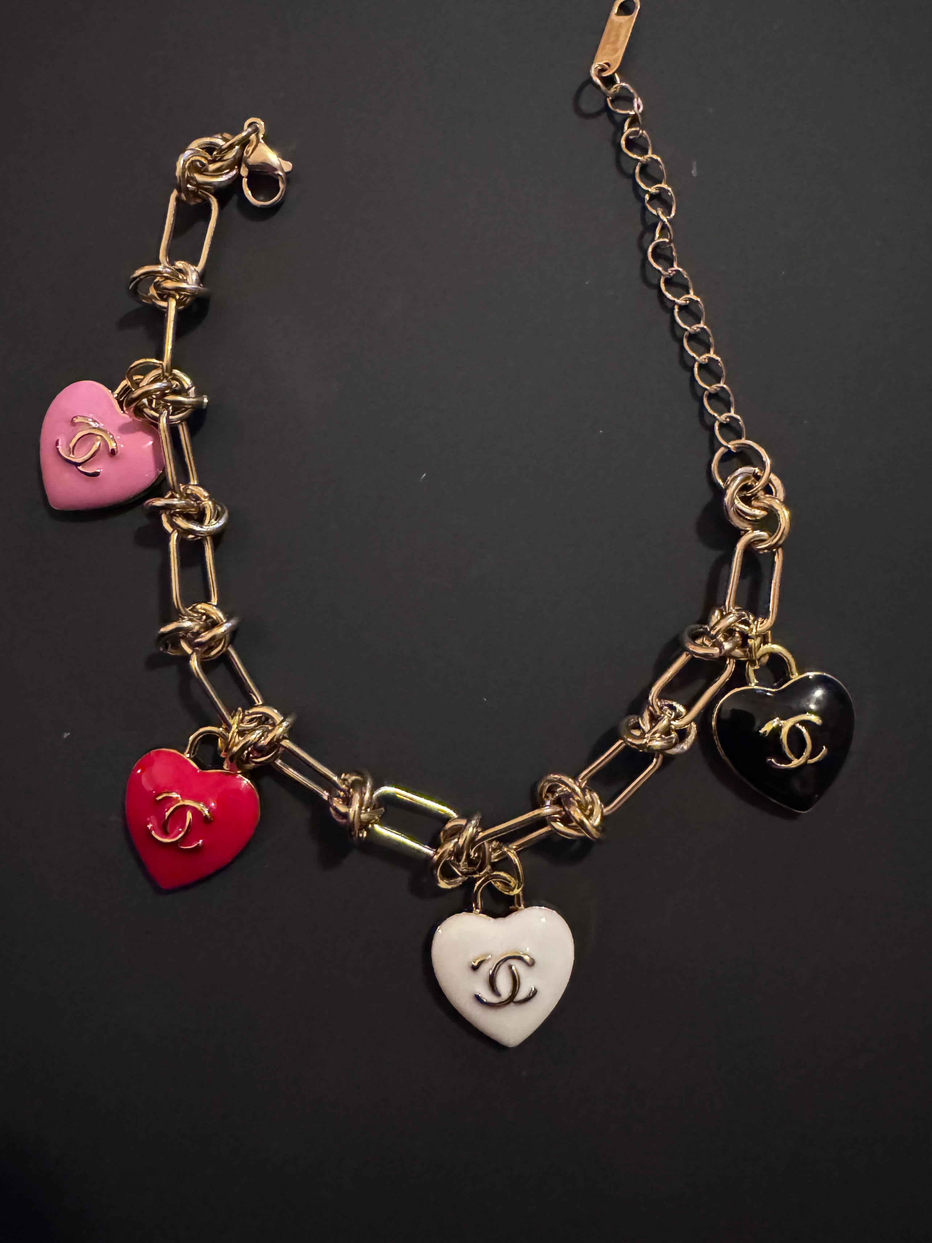 Zipper pull stamped unique Heart Charm Bracelet