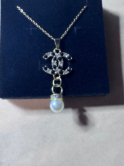 Handmade zipper pull Necklace