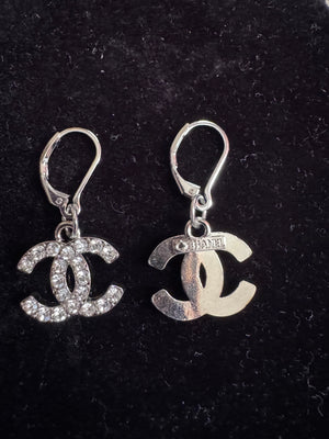 Elegant Silver Zipper Pull Earrings – Handmade Luxury Jewelry