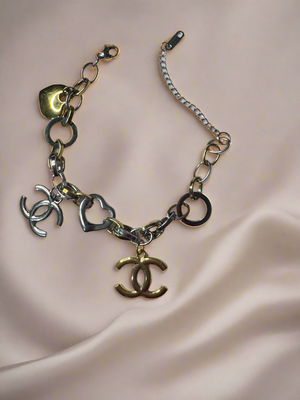 Handmade Stainless Steel Bracelet – Zipper Pull Charm Style