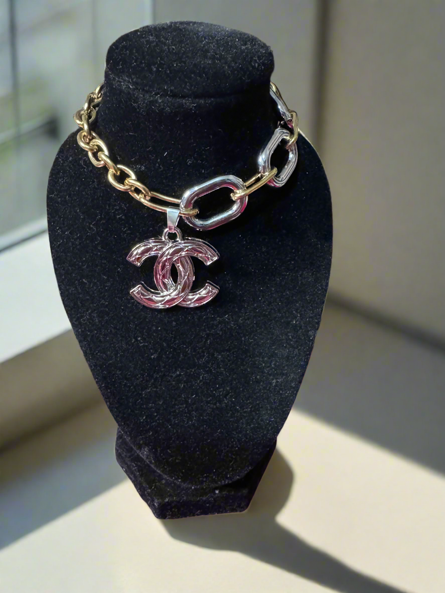 18k GP Handmade Bracelet with stampted designer zipper pull Bracelet