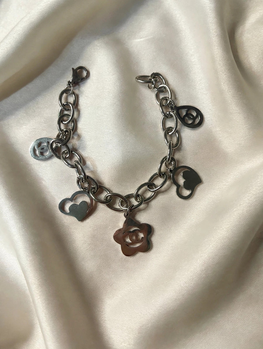 Gunmetal Chain Link Charm Bracelet with Heart and Flower Charms