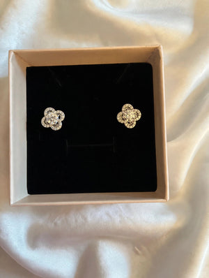 1ct Moissanite Clover Stud Earrings Women's GRA Certified 6.5mm D Color
