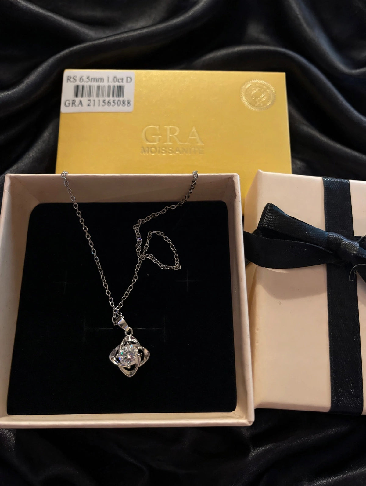 1ct Moissanite Solitaire Pendant Necklace Women's GRA Certified 6.5mm D Color