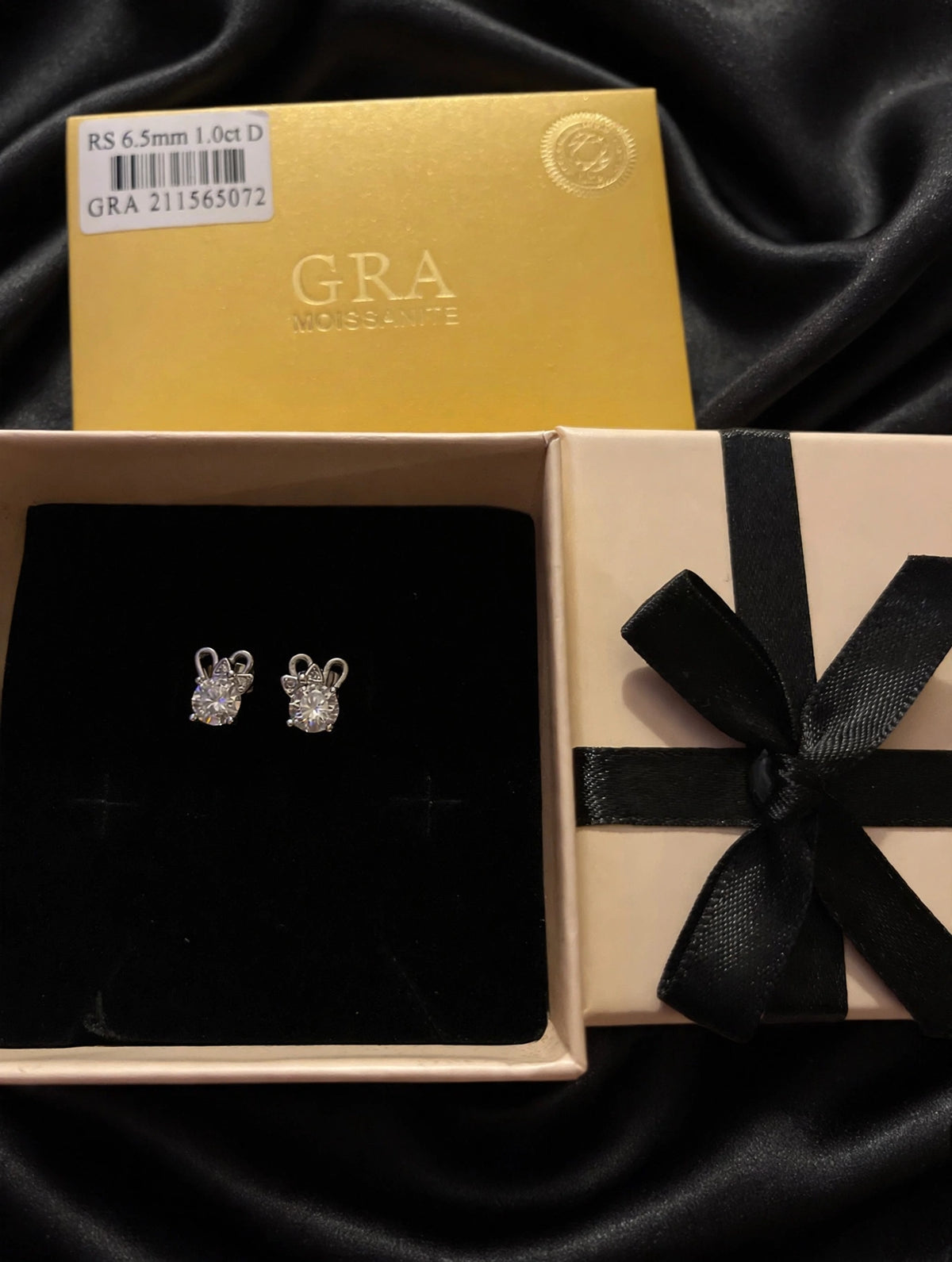 1ct Moissanite Stud Earrings Women's GRA Certified 6.5mm D Color