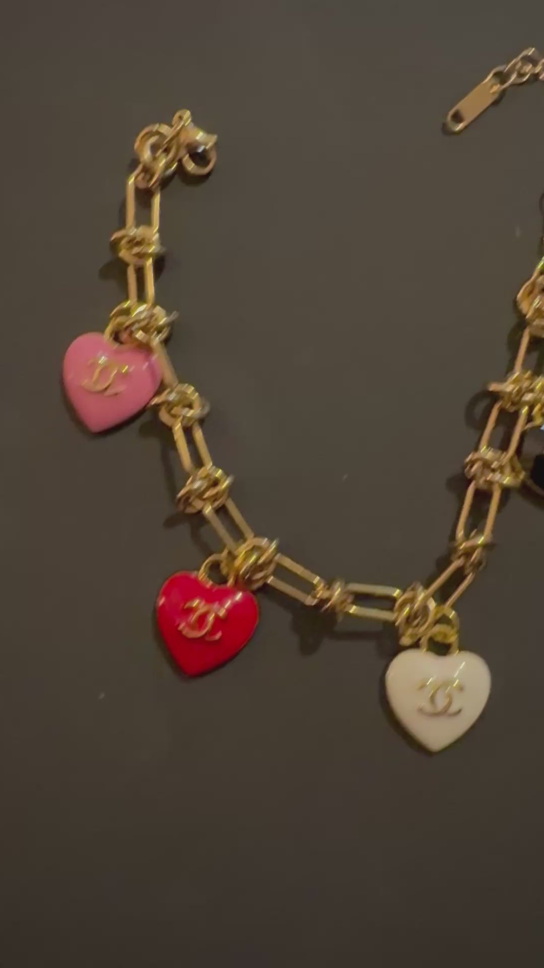 Zipper pull stamped unique Heart Charm Bracelet