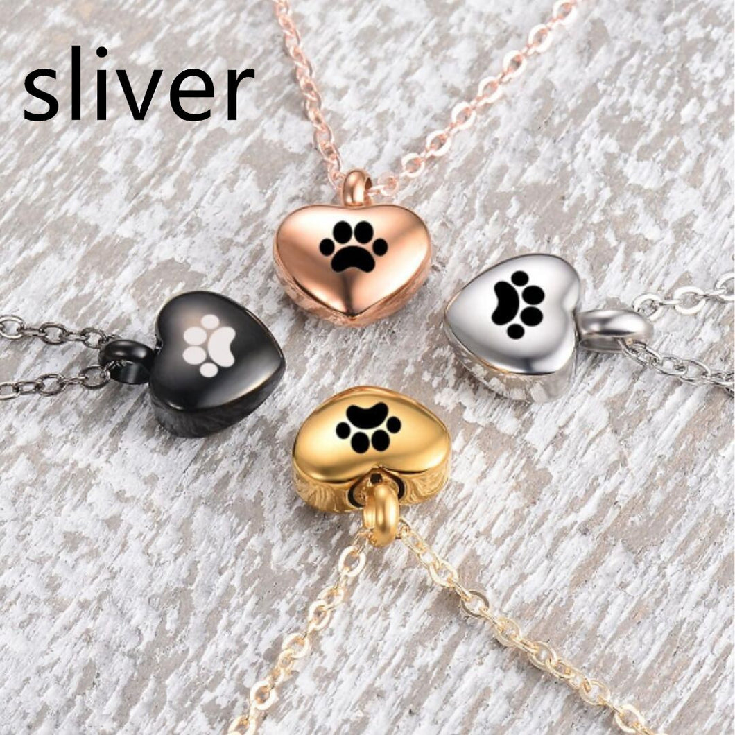 Multicolor small peach heart pet necklace