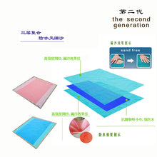 Load image into Gallery viewer, Sand Free Beach Mat, Sand Proof Mat is Easy to Clean and Dust Prevention