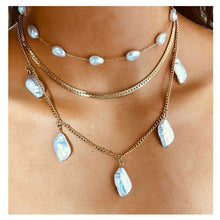 Load image into Gallery viewer, Elegant contracted unique pearl like necklace