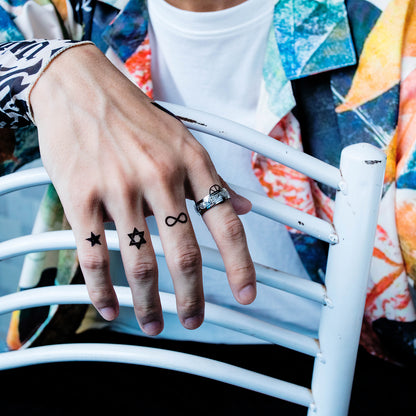 Men Vintage pattern titanium steel ring