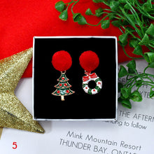 Load image into Gallery viewer, Christmas Old Man Snowflake Earrings